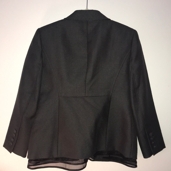 LOFT Blazer with Stylish Hem and Pocket Details - Picture 2 of 5